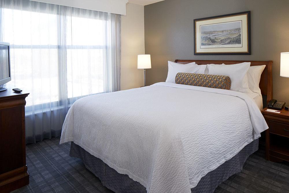 Residence Inn By Marriott Bloomington Dış mekan fotoğraf